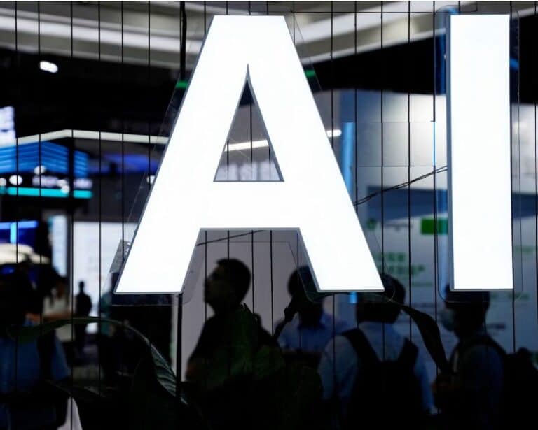 China lags behind US at AI frontier but could quickly catch up, say experts
