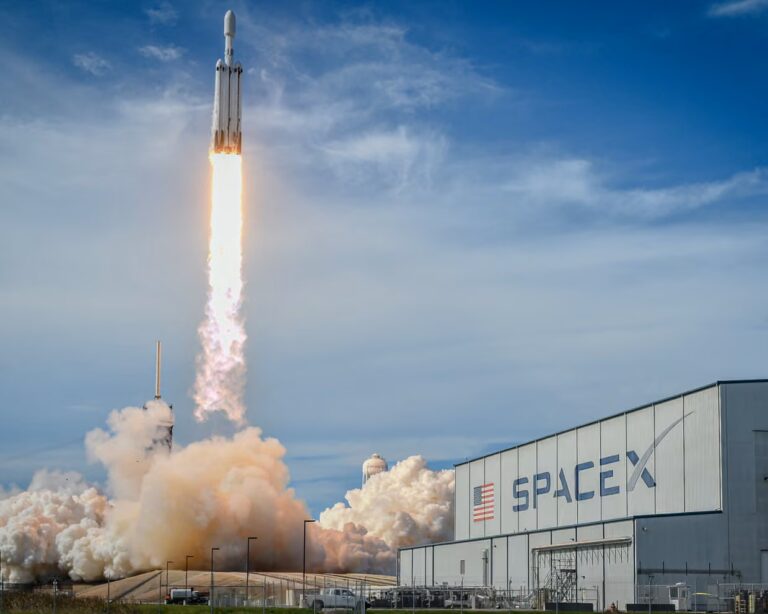Elon Musk merges SpaceX with xAI at .25tn valuation