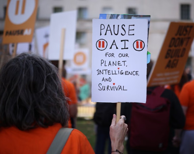 Do you want help from humans or AI bots? Because the UK civil service is changing – and not for the better