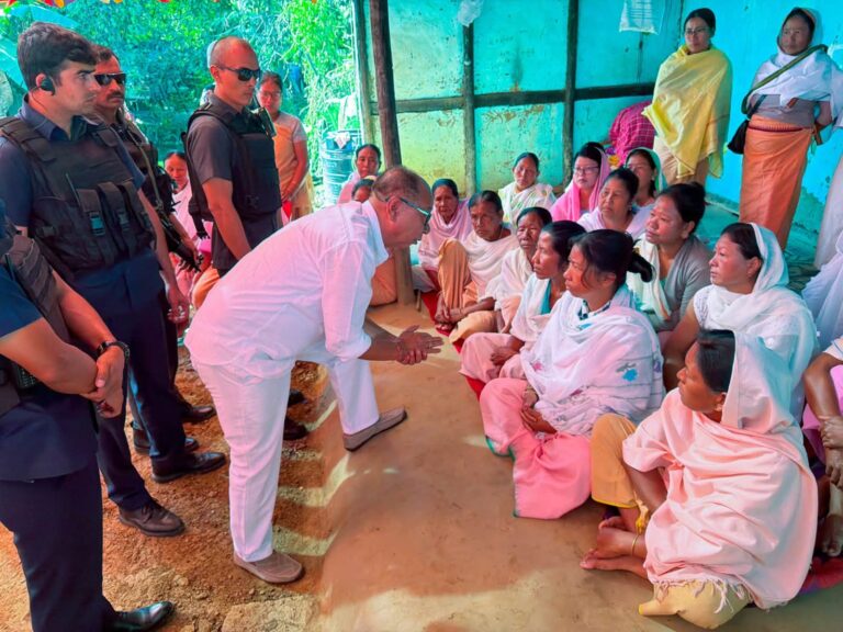 Manipur CM meets families of Sunurok attack victims, visits injured