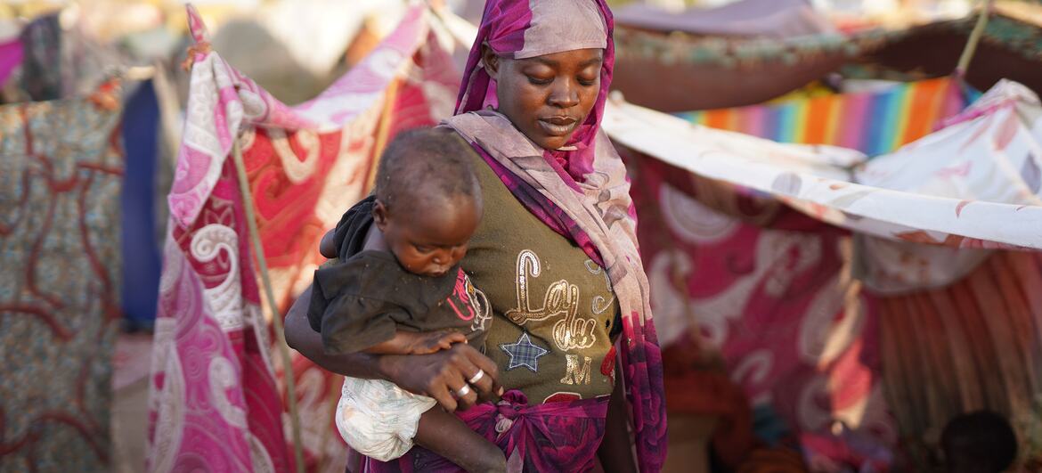 Women ‘first to suffer’ under siege, first to step up as frontline responders in Sudan